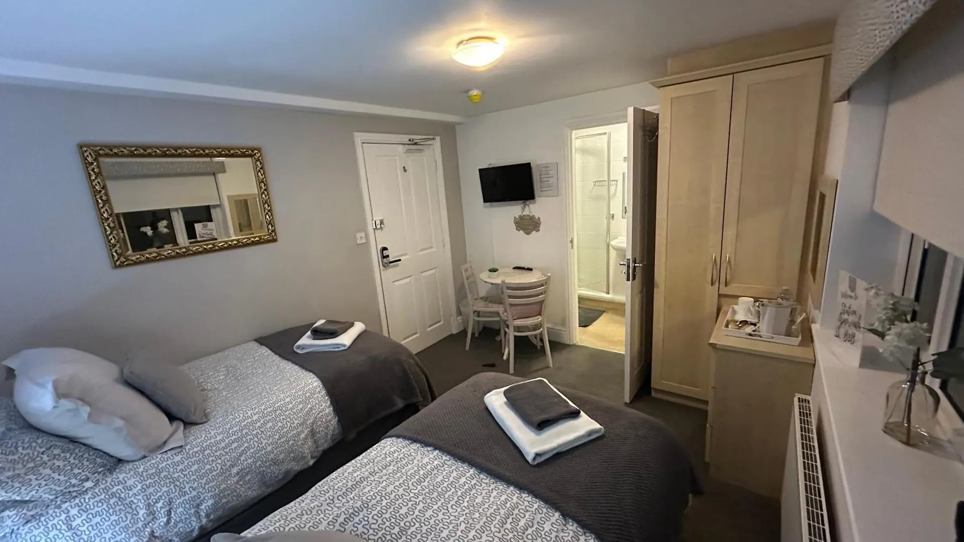 Station Approach B&B Boutique Stays 솔리헐 2*,  영국