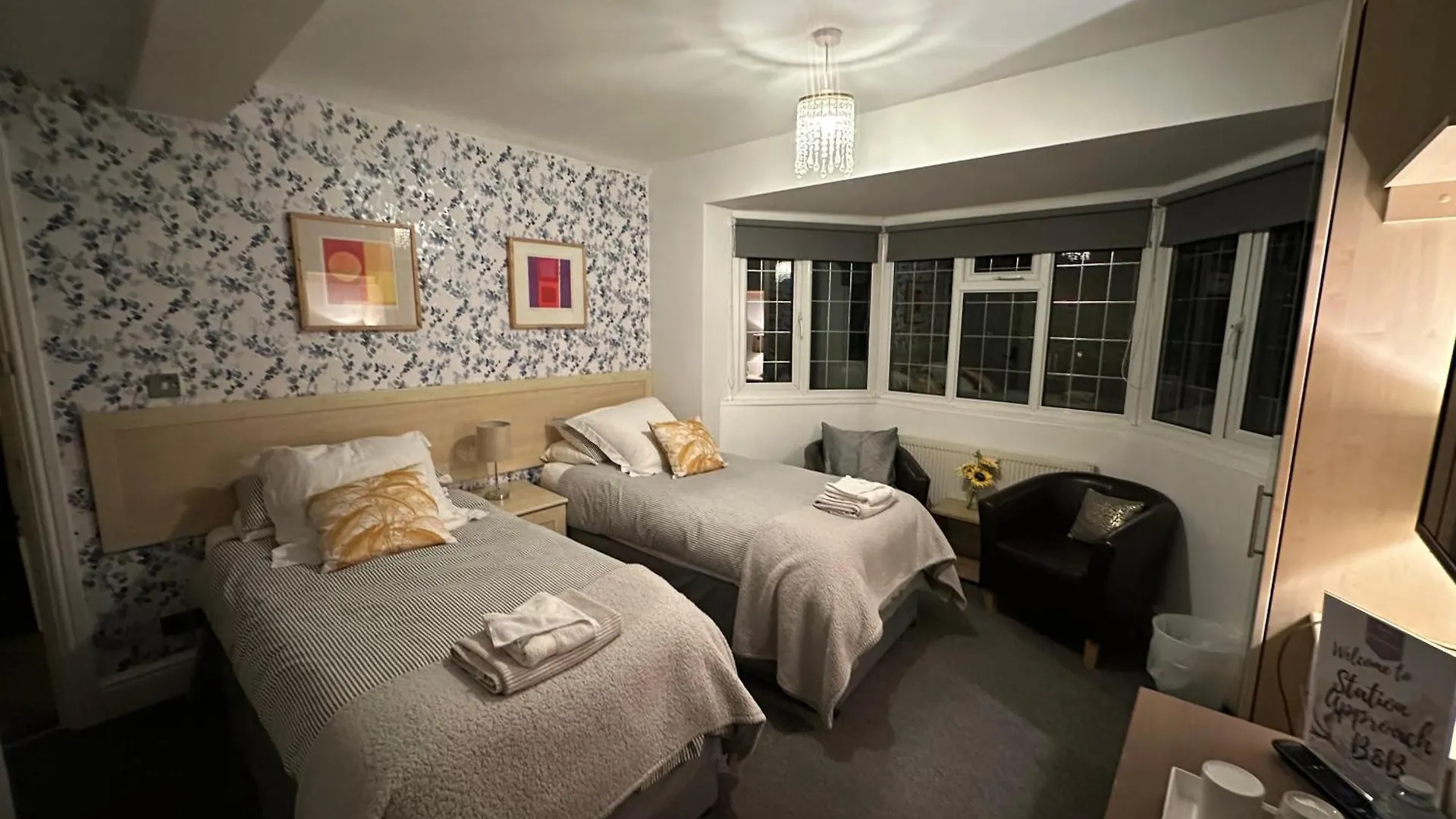 Station Approach B&B Boutique Stays 솔리헐 2*,