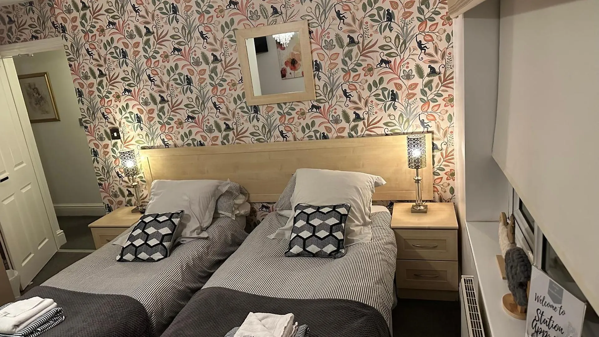 Station Approach B&B Boutique Stays 솔리헐 2*,
