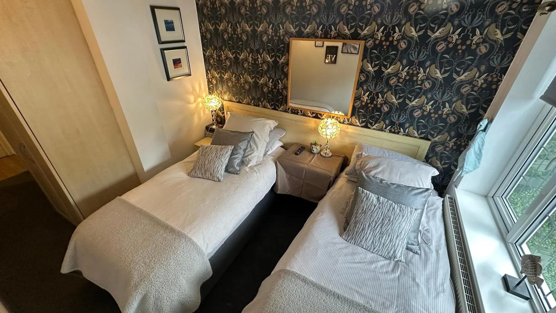 Station Approach B&B Boutique Stays 솔리헐