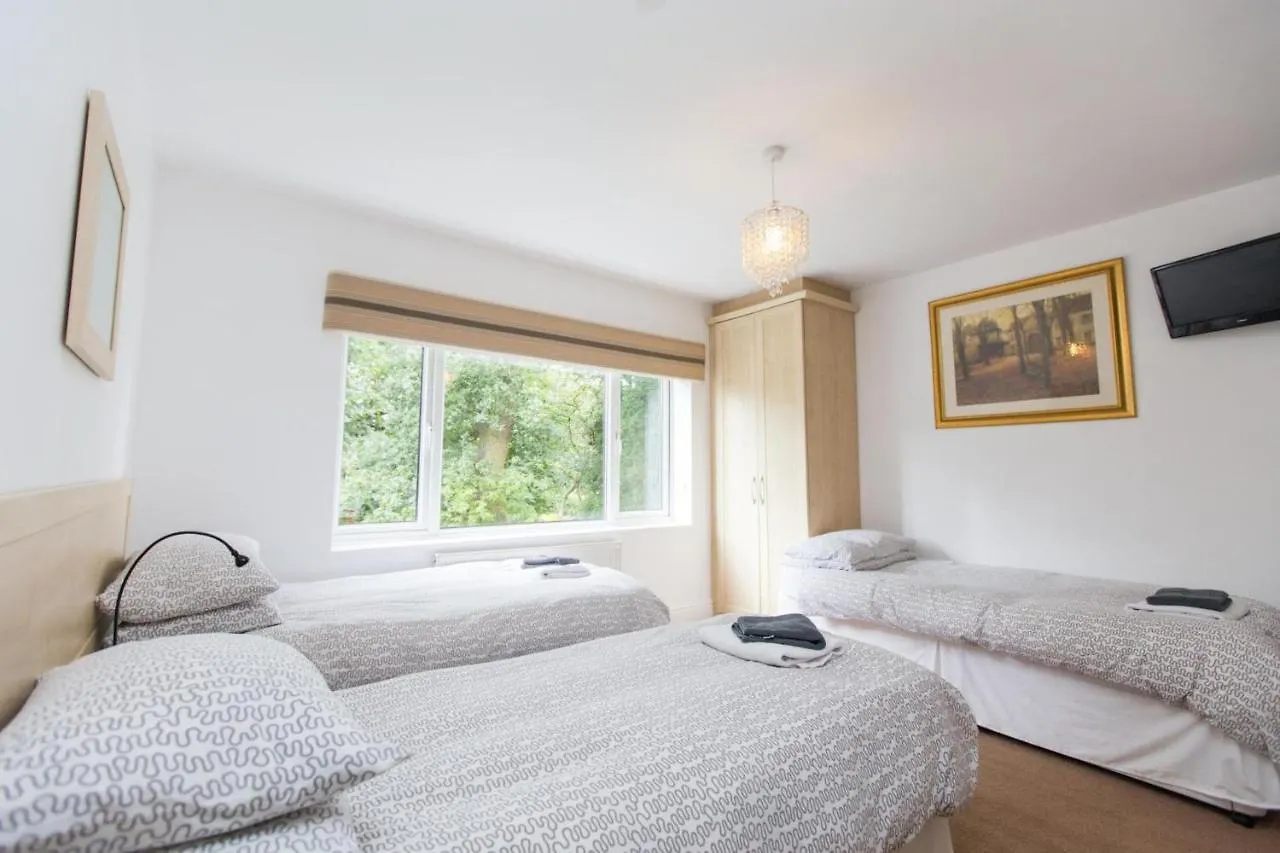 Station Approach B&B Boutique Stays 솔리헐 2*,