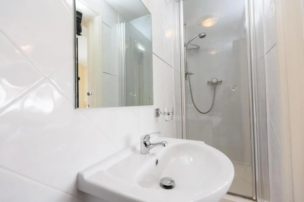 Station Approach B&B Boutique Stays 솔리헐
