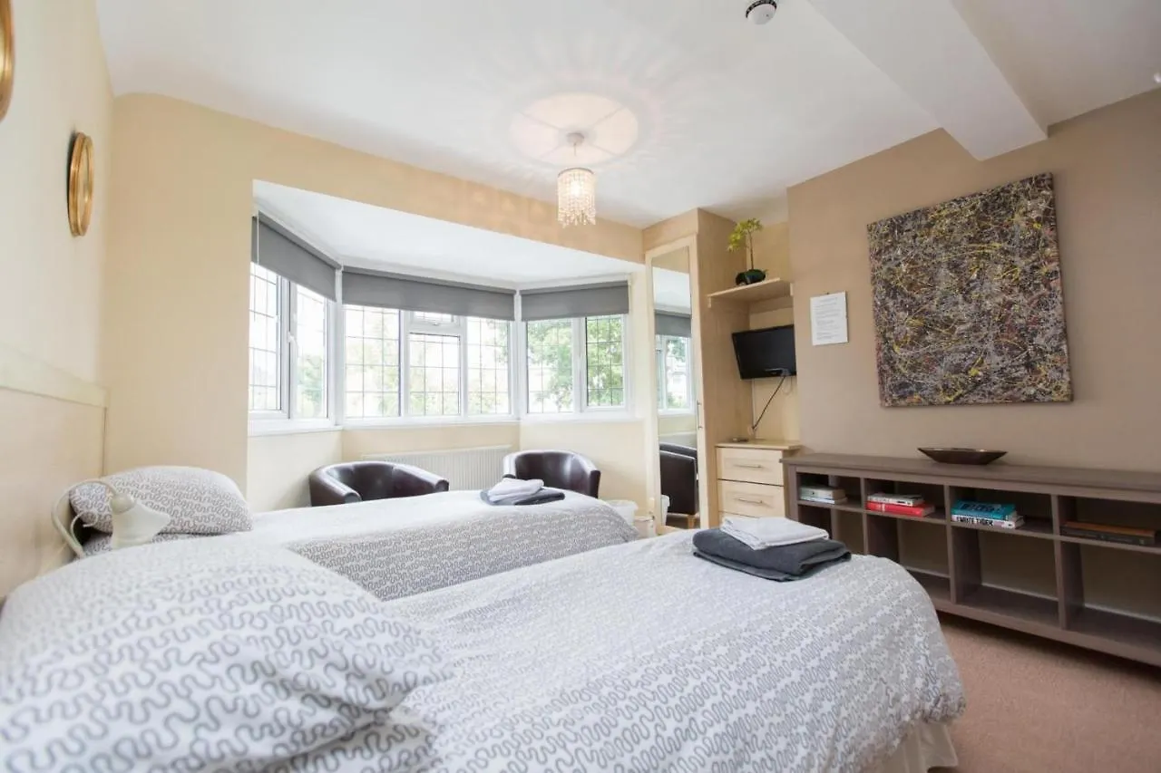 Station Approach B&B Boutique Stays 솔리헐